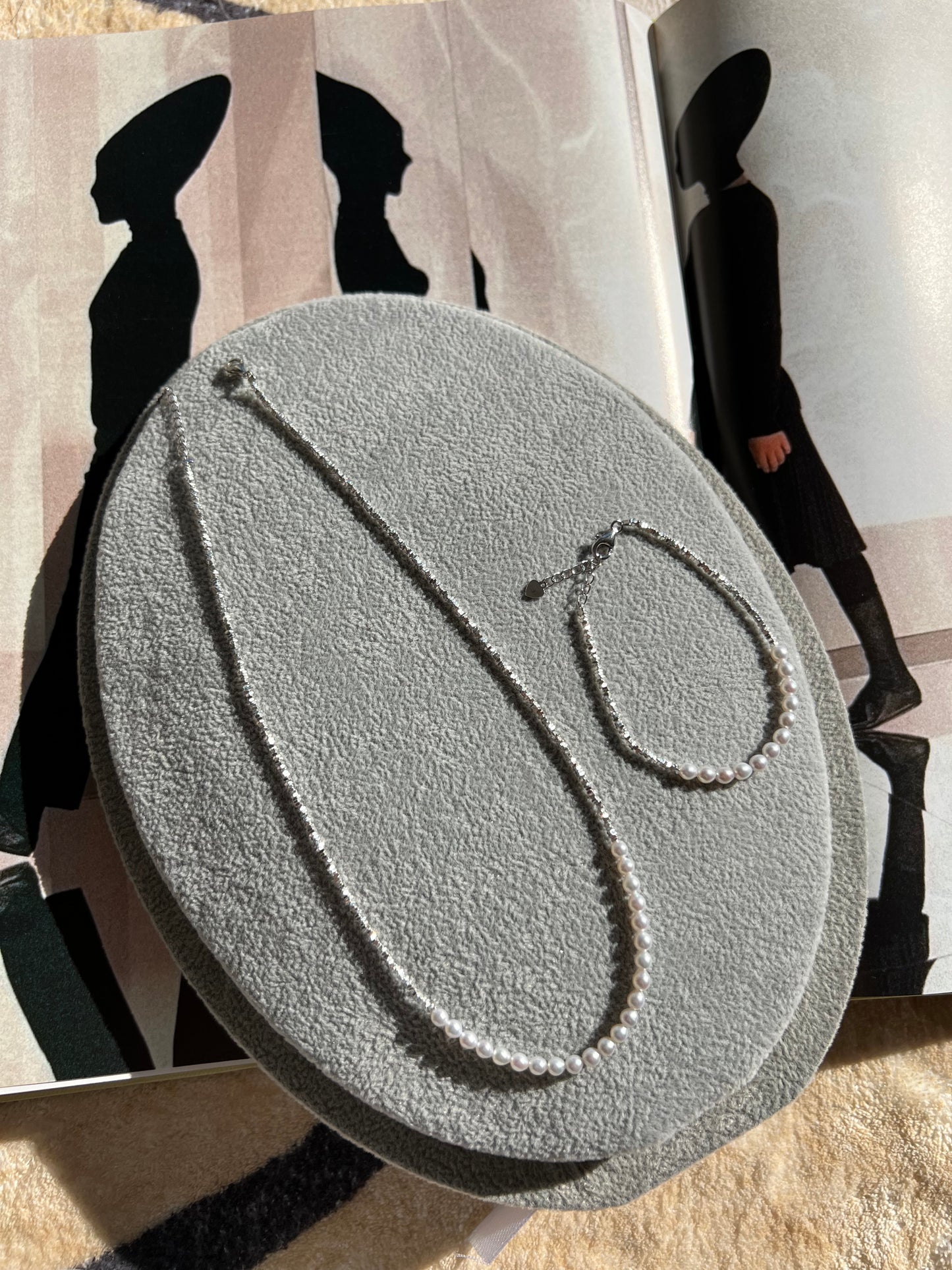 Moonlight - Freshwater millet pearls necklace and bracelet