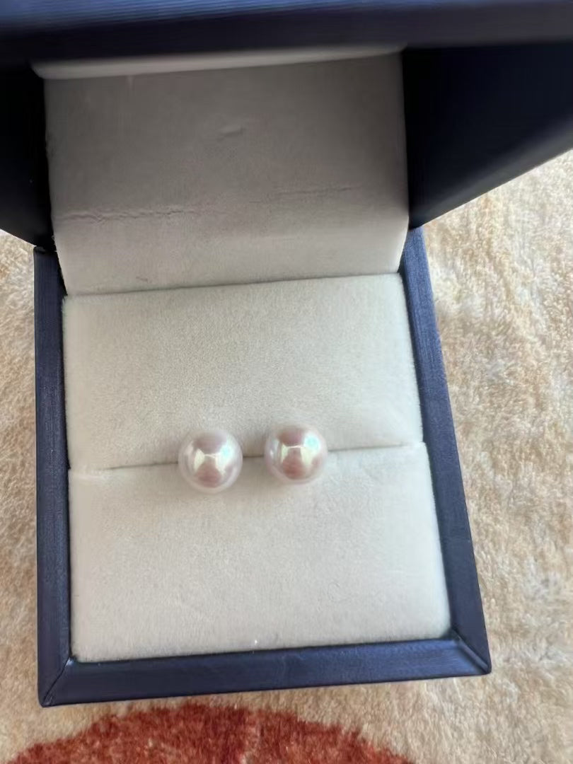 Pink Overtone Glow Dot Studs