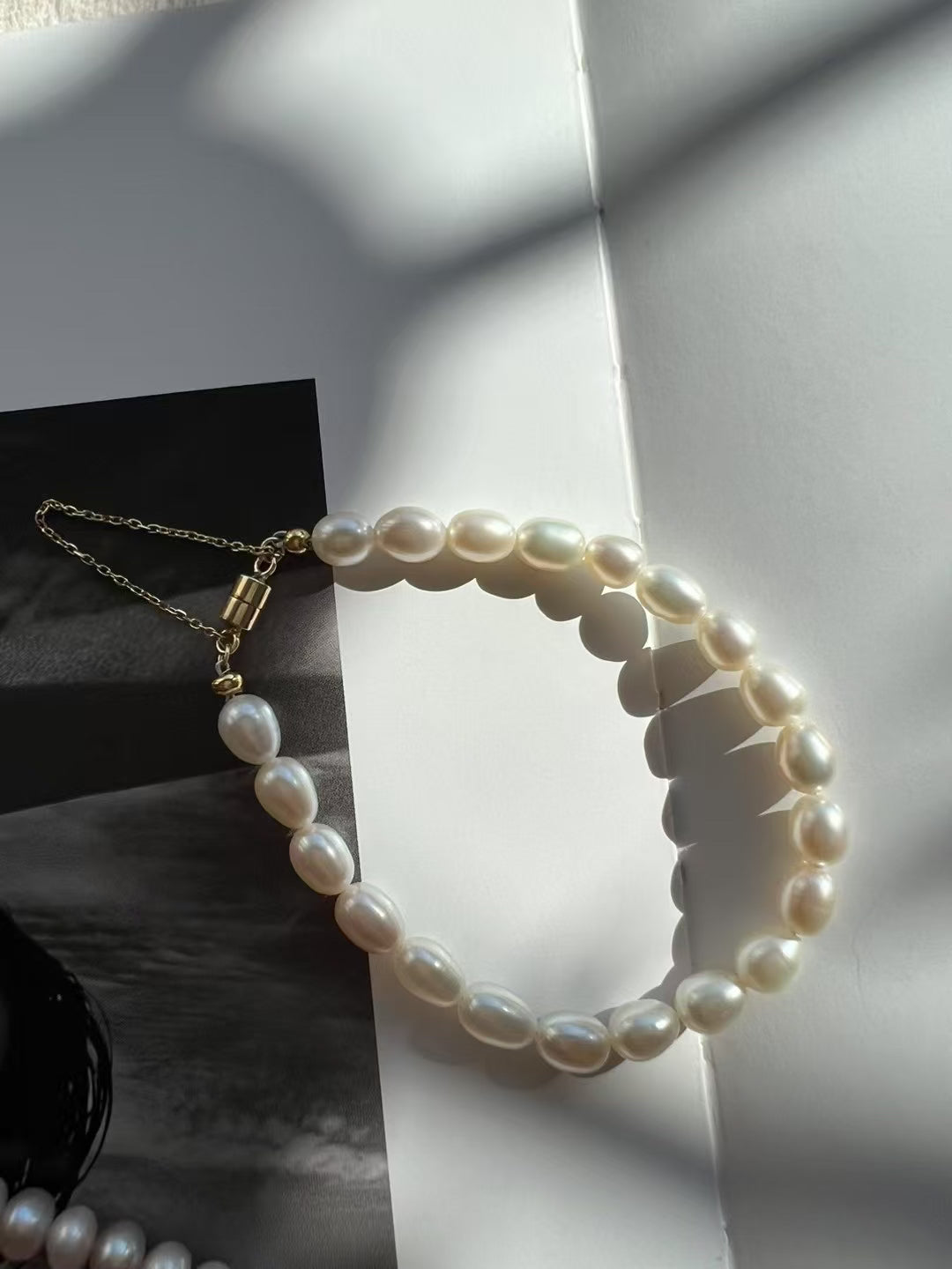 Moonlight-Aurora Baby Pearl Bracelet