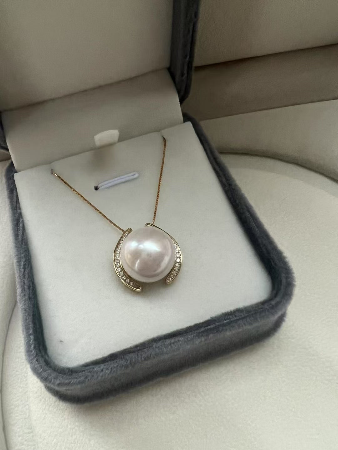 Moonlight – Edison “Dragon Pearl” Pendant Bead