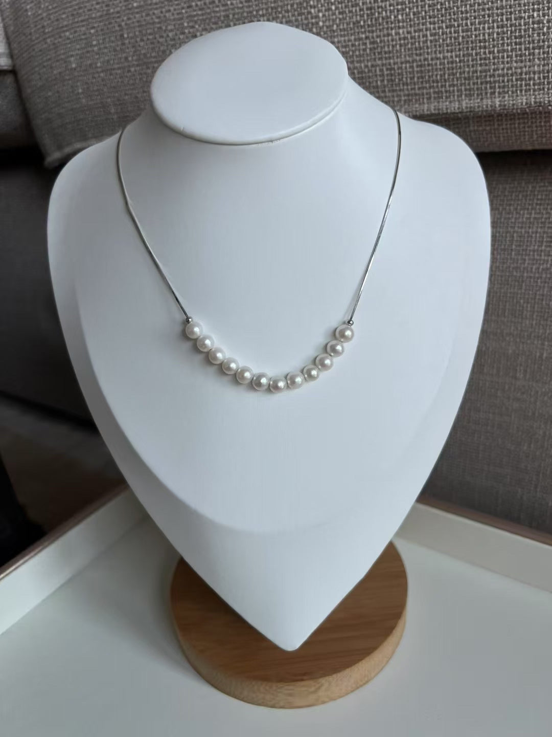 Moonlight – Aurora Freshwater Pearl Slider Necklace