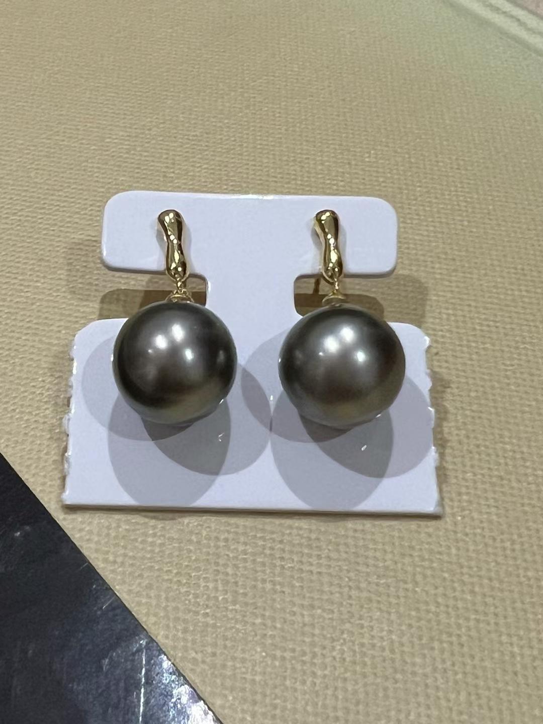 Moonlight-Tahitian Drop Earrings