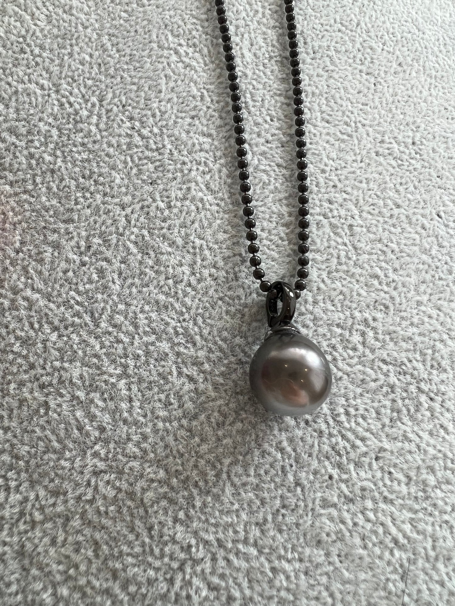 Tahitian black pearl drop shape flawless necklace 12.6mm