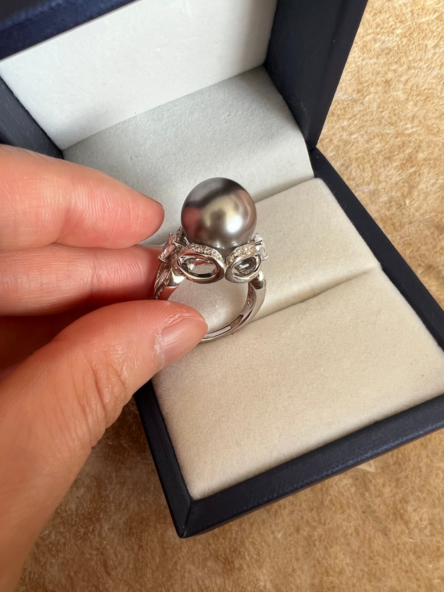 Natural Tahitian saltwater black grey pearl ring 12.9mm round